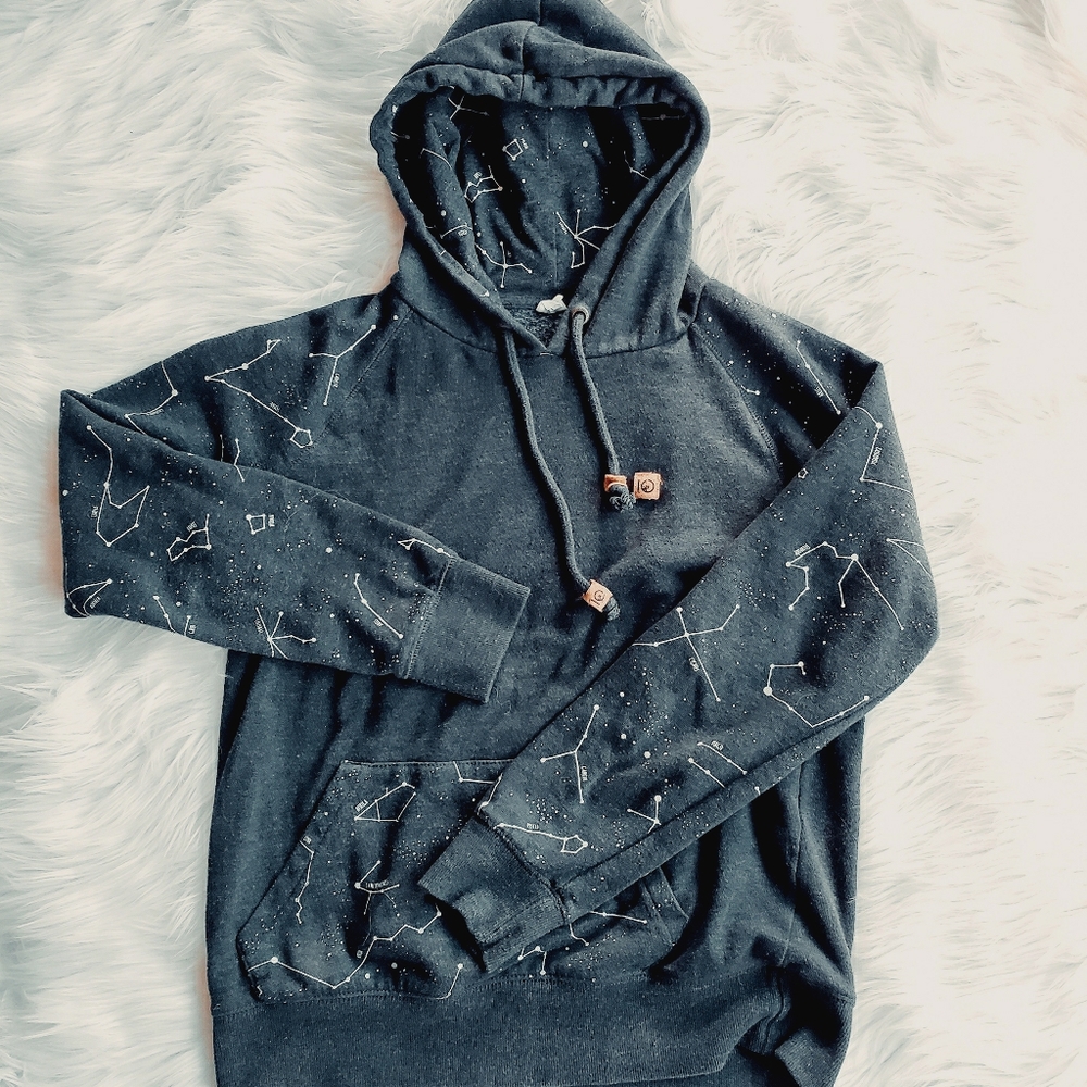 Tentree constellation glow in the dark hoodie ✨